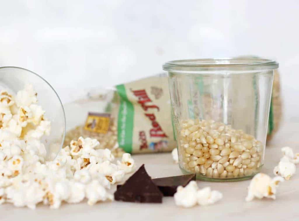 Dark Chocolate Sea Salt Popcorn #vegan #dairyfree #refinedsugarfree #popcorn #weightcontrol
