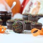 Easy Chocolate Quinoa Cupcakes + Fast Frosting (vegan, GF, DF, refined-sugar-free)