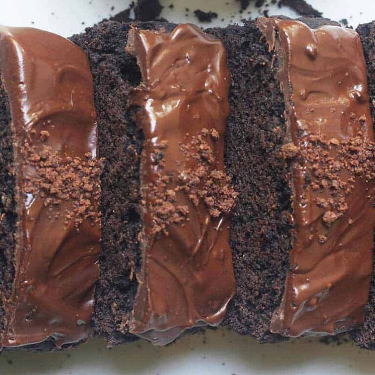 Healthy Chocolate Zucchini Bread 