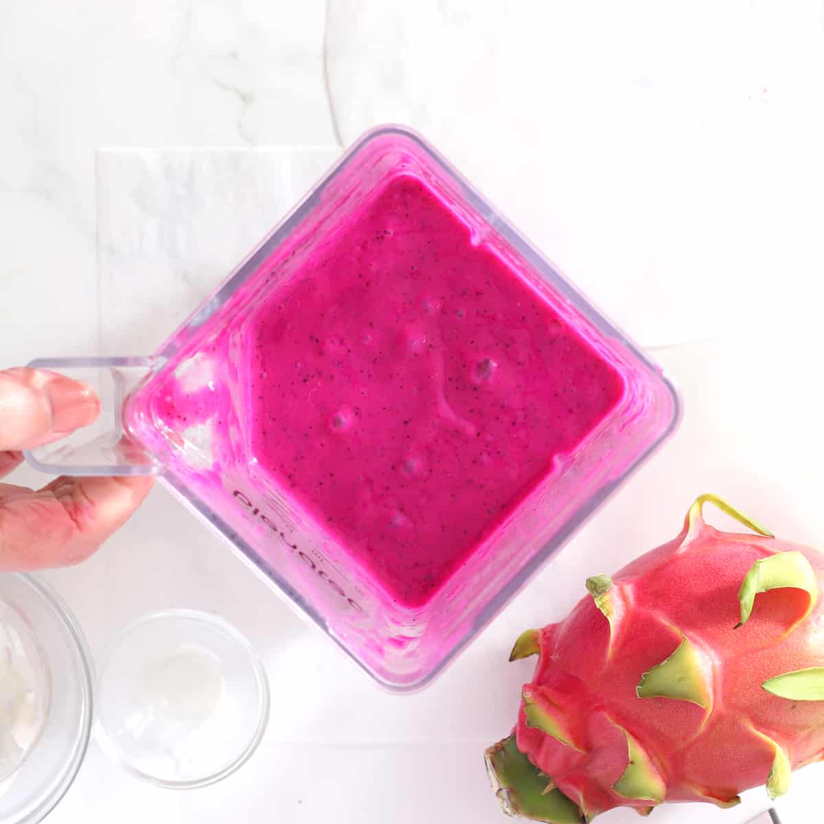 blended dragon fruit smoothies
