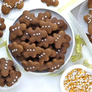 Healthy Vegan Gingerbread Cookies