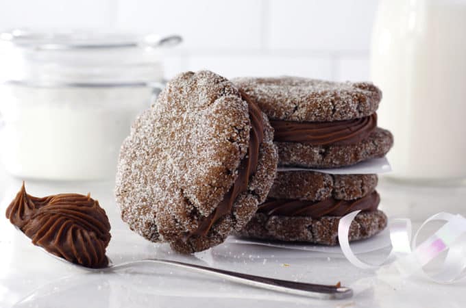 Healthy Vegan Molasses Cookies