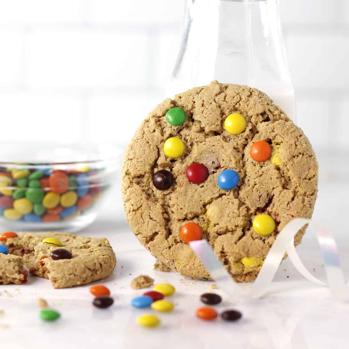 M&M Chocolate Chip Cookies 4 Pk