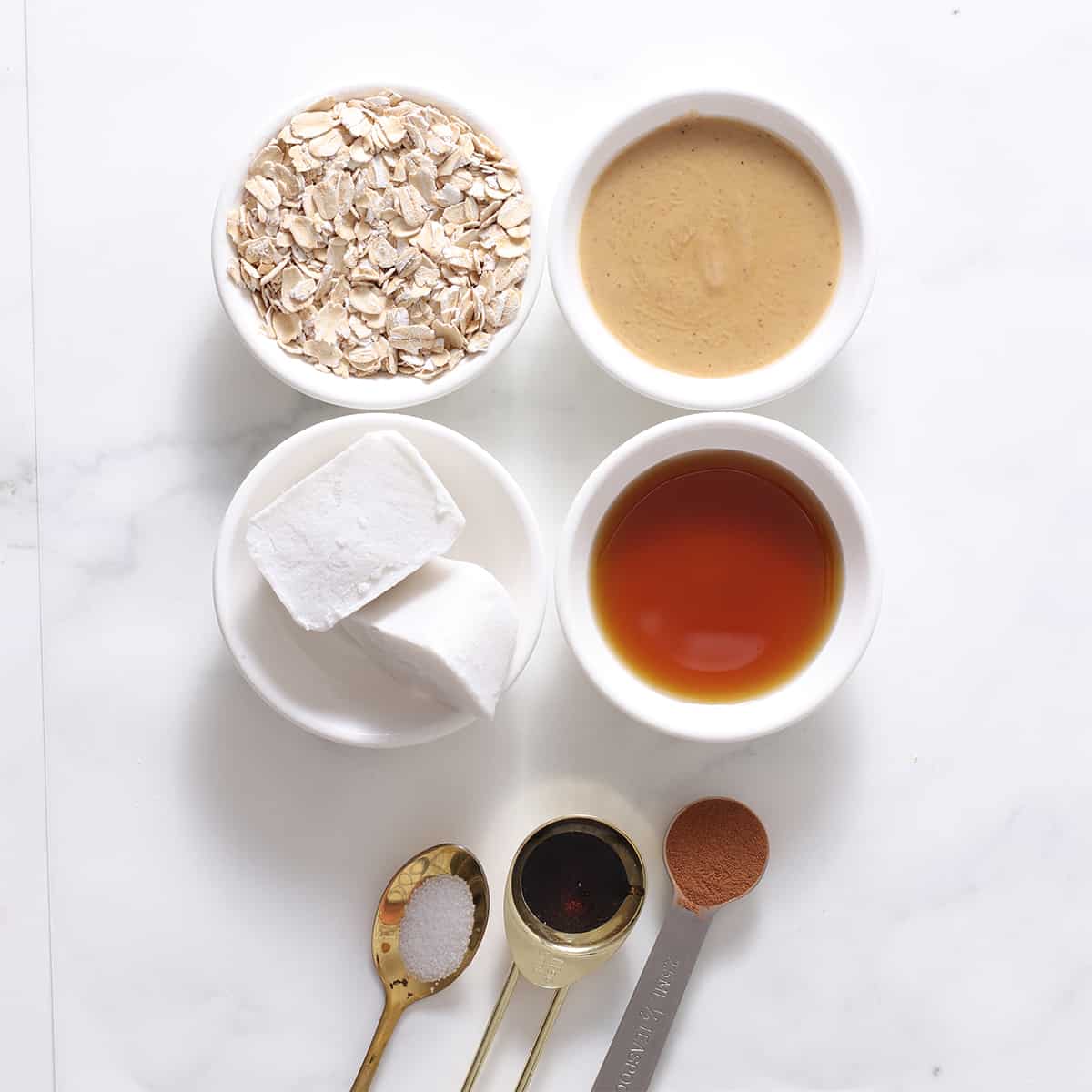 ingredients for peanut butter oatmeal smoothie