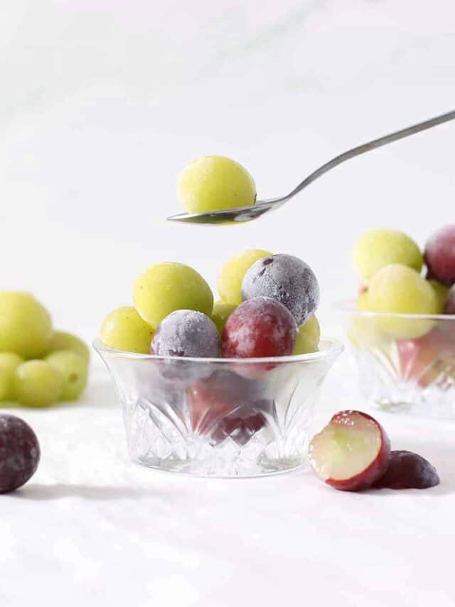 Easy Healthy Snack: Frozen Grapes (No sugar)