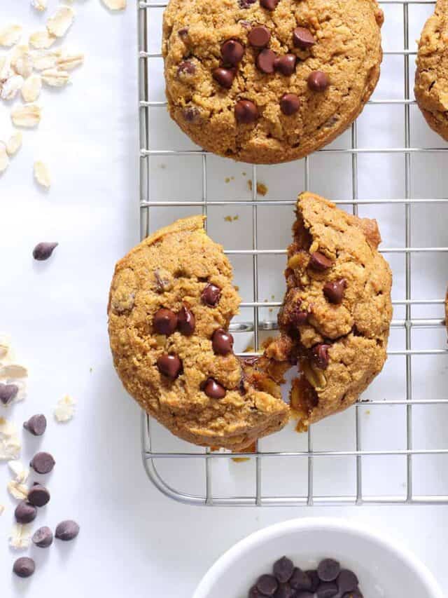 Pumpkin Chocolate Chip Cookies with Oats