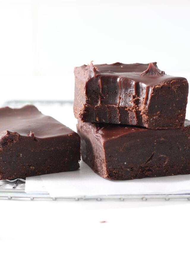 Date Brownies (no sugar)