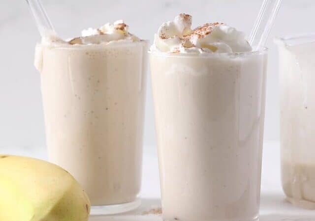 banana smoothie in two glasses.