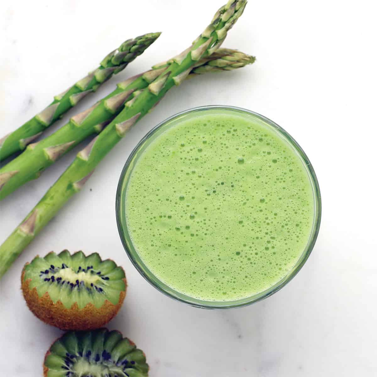 asparagus smoothie for the vegetables for smoothies article.