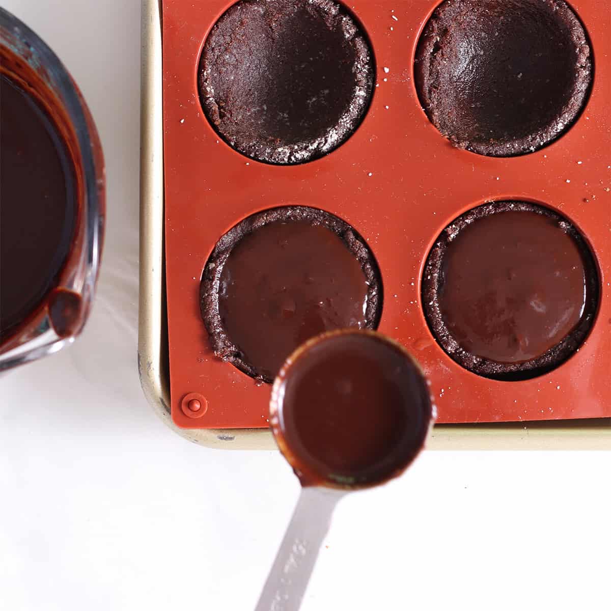 no bake chocolate bites sliced.