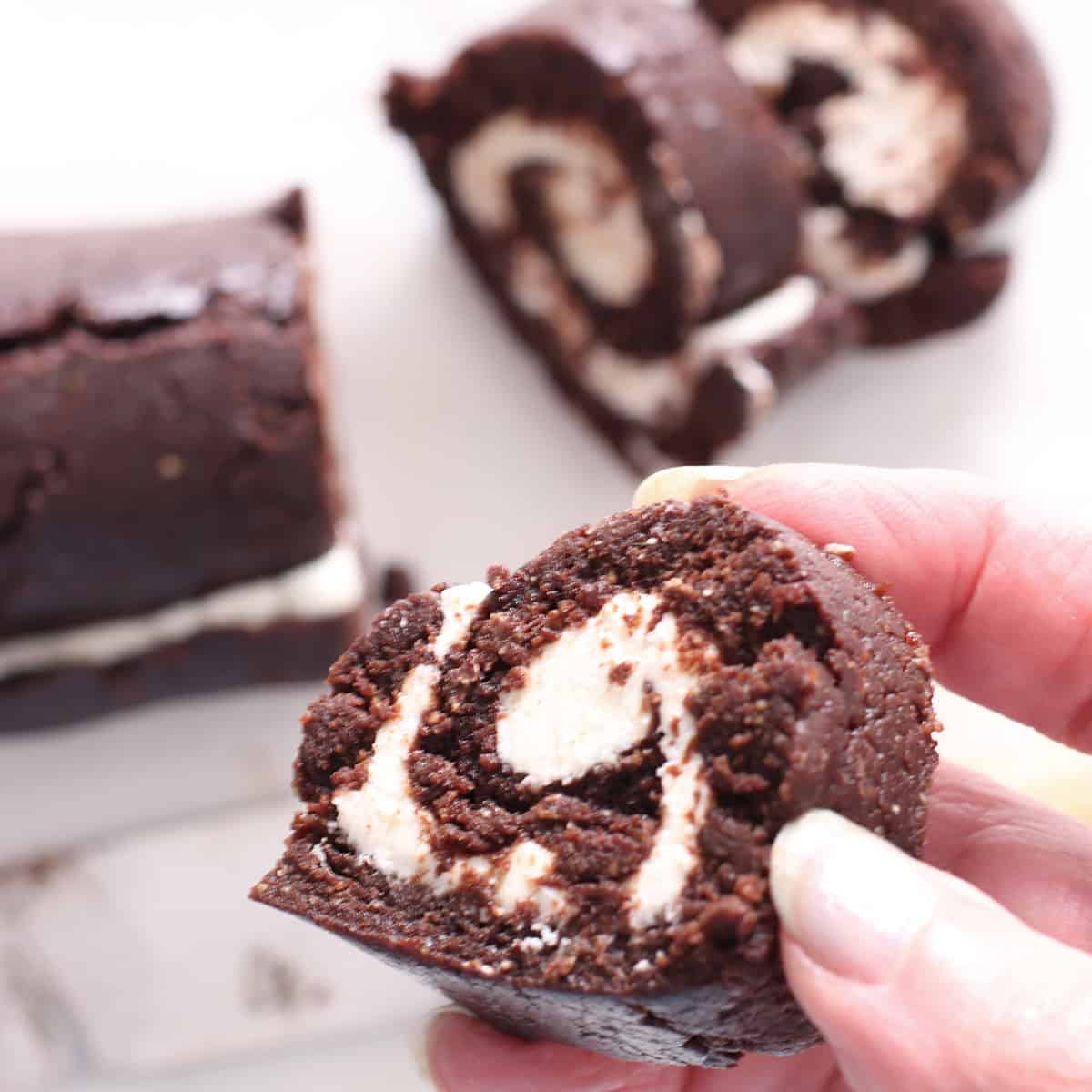 no bake chocolate cream rolls.