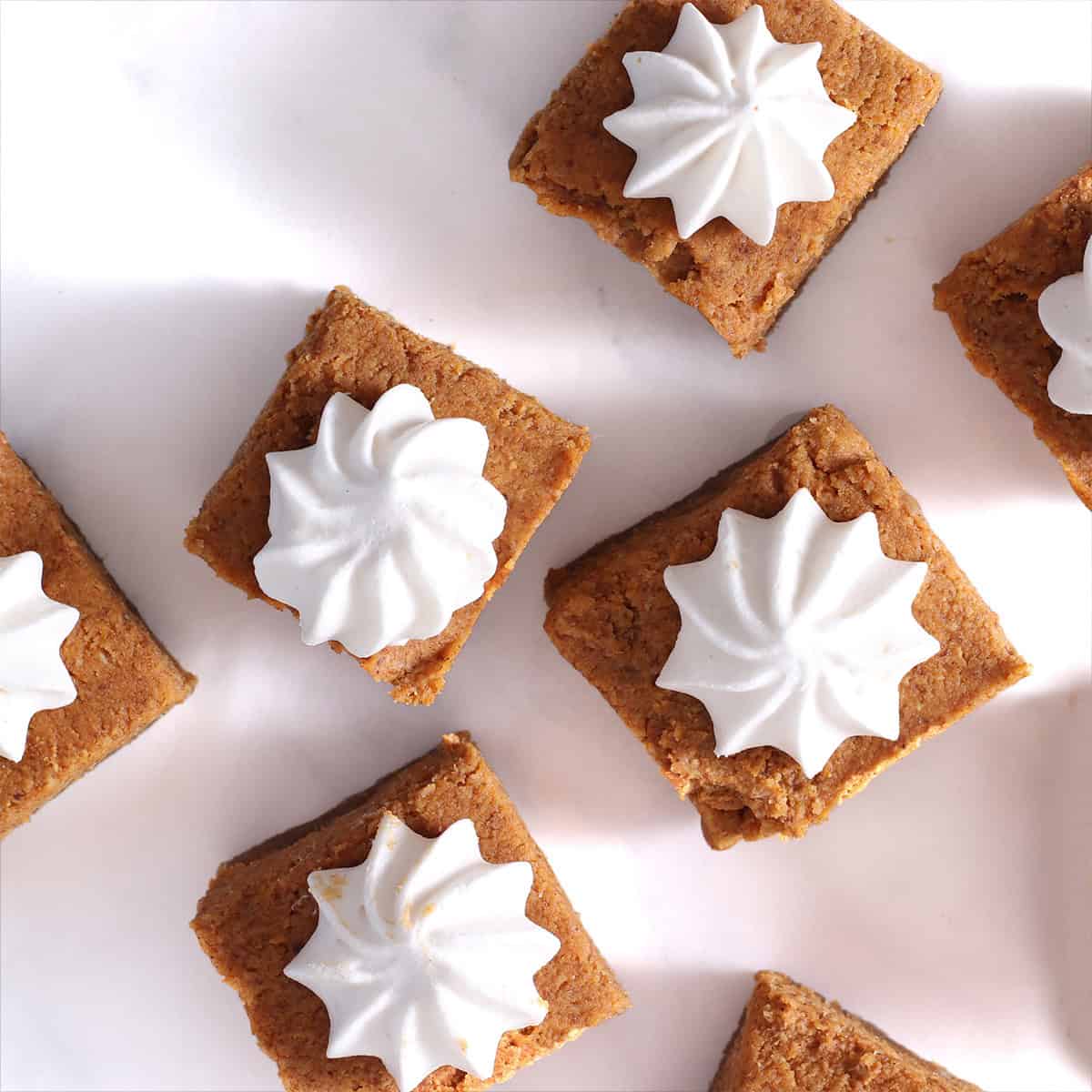 no bake pumpkin pie bars.