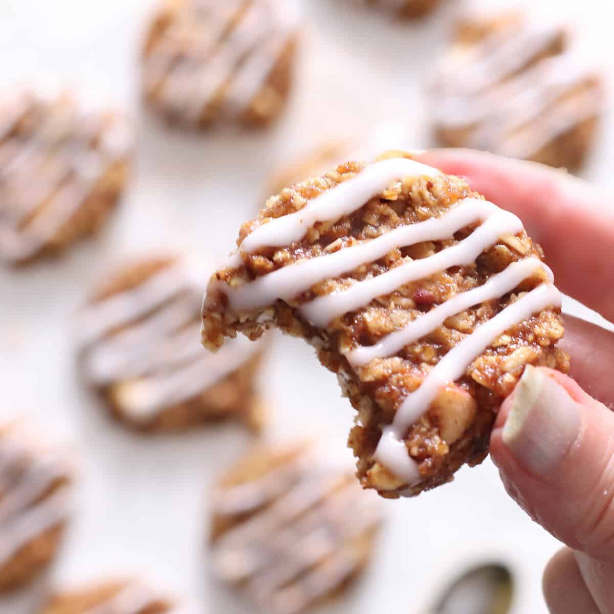 no bake apple spice cookies.