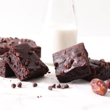 chocolate date brownies, egg free.