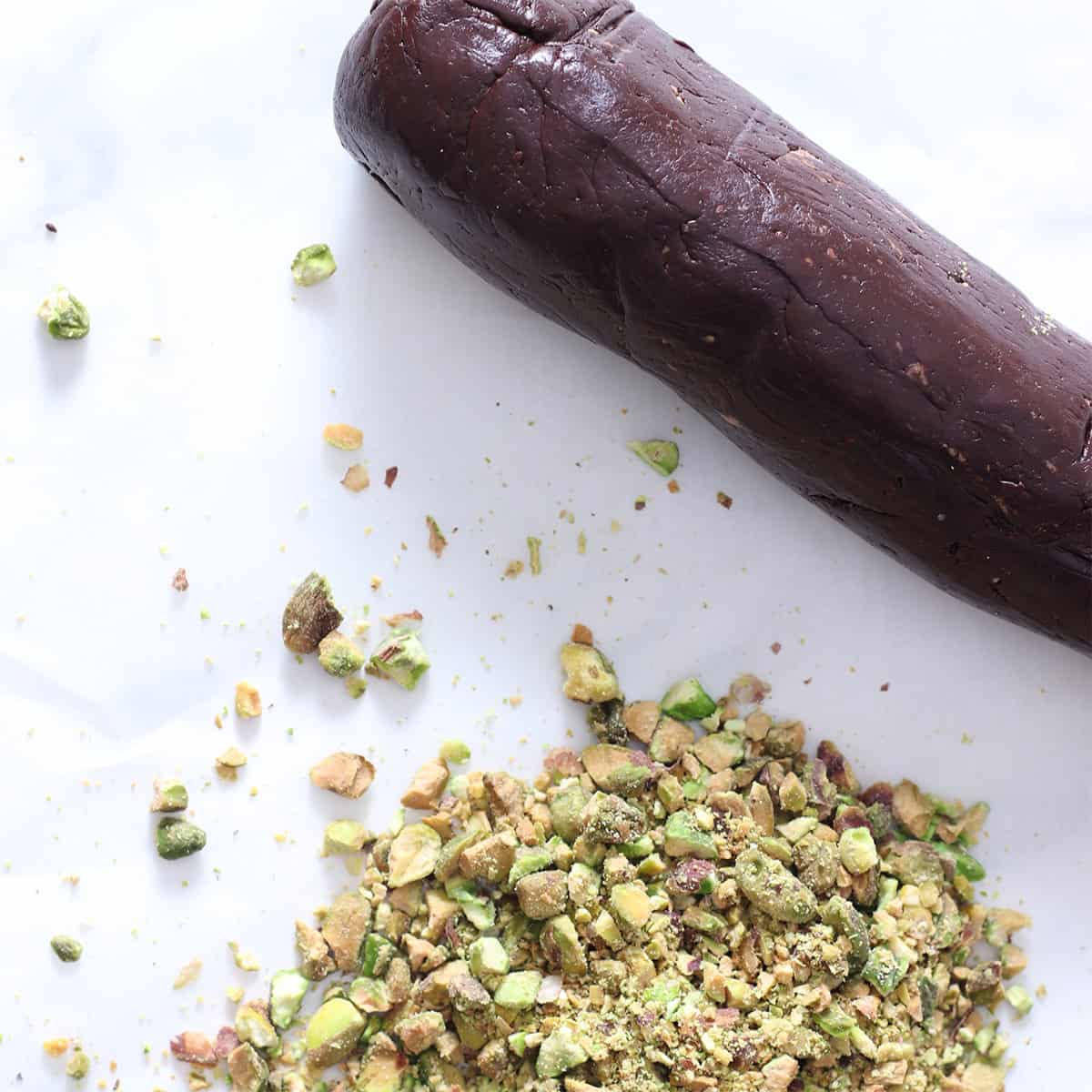pistachio brownies, no bake.