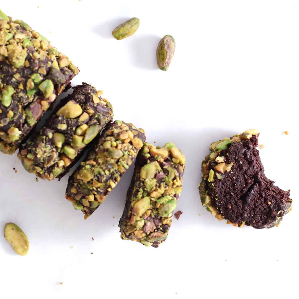 pistachio brownies, no bake.