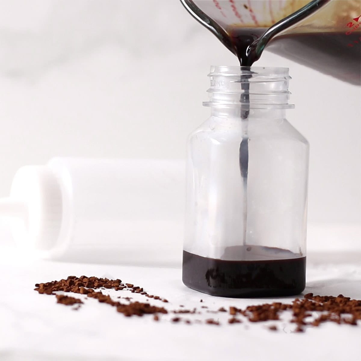 coffee syrup pouring.