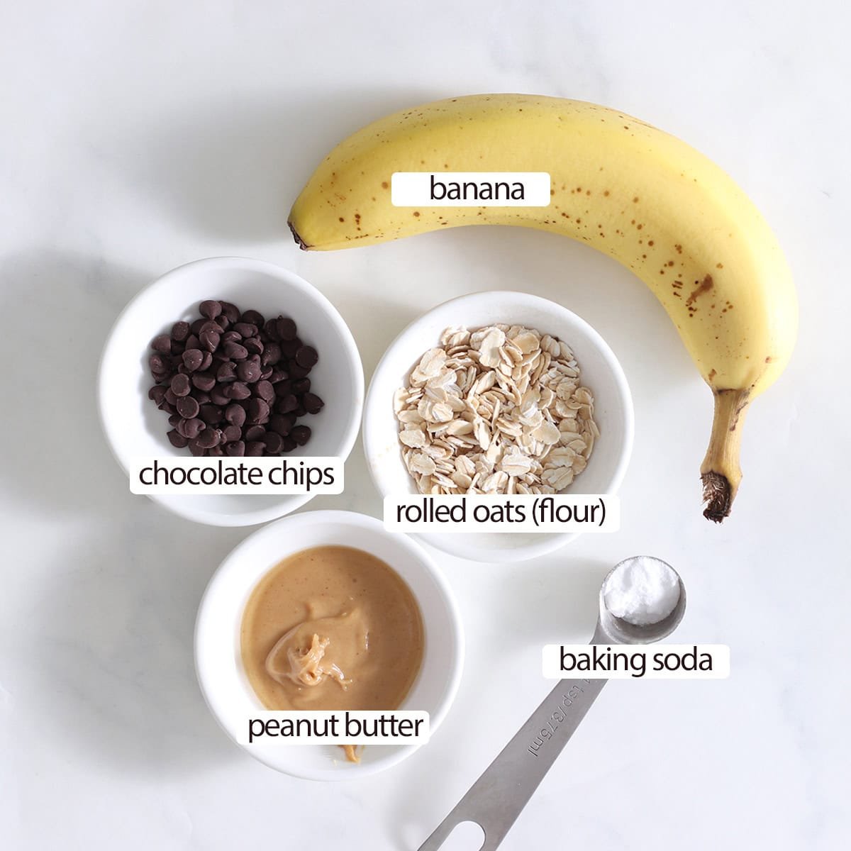 banana oatmeal cookie ingredients.