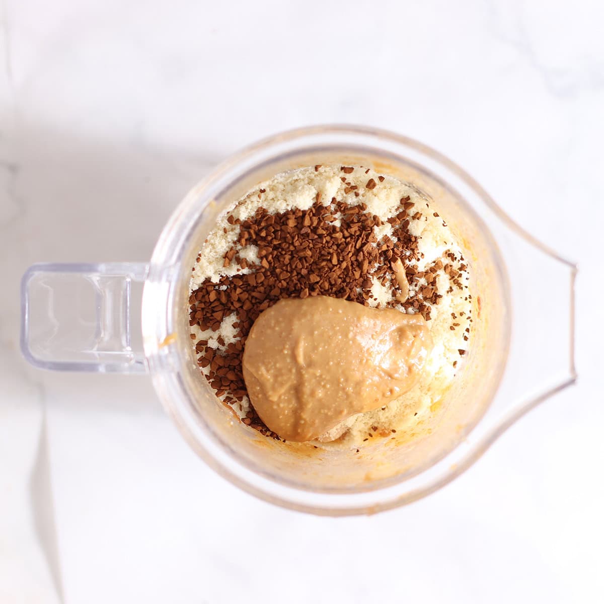 coffee brownie bite ingredients in blender.