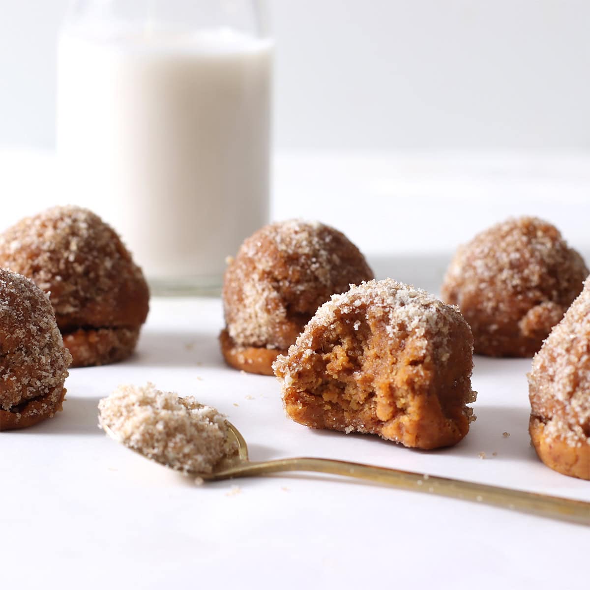 No Bake Pumpkin Coffee Cakes, mini, topped with cinnamon sugar.