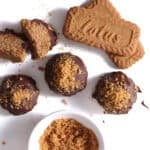 biscoff brownie balls with melted chocolate.